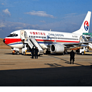 郑州航空快运业稳步发展的原因是什么？